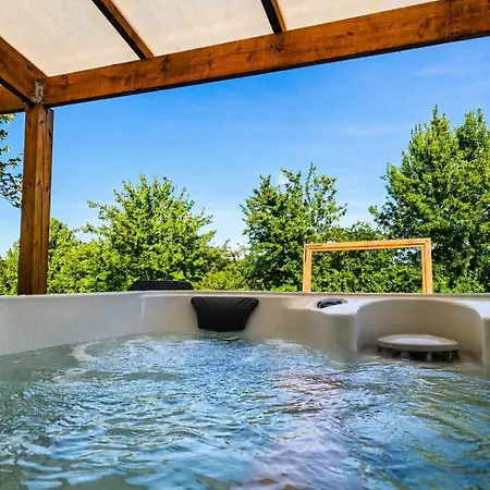 Σπίτι διακοπών Domaine Du Perron Montesquiou