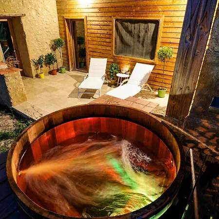 Domaine Du Perron *